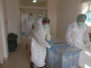 RUANG COVID-19 RSD IDAMAN BANJARBARU PENUH