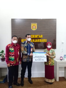 PEMKO TERIMA BANTUAN CSR BANK KALSEL