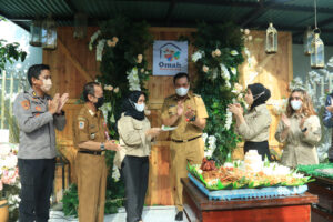 WALI KOTA RESMIKAN OMAH KEPOMPONG ALAM