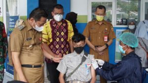 VAKSINASI DI SIT ROBBANI BANJARBARU, WARTONO: SYARAT WAJIB PTM