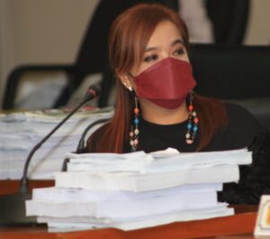EMI LASARI TOLAK PEMBANGUNAN JPO: MUBAZIR ANGGARAN