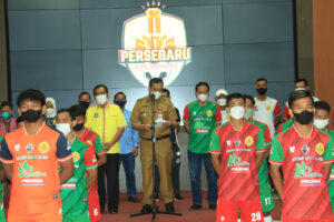 WALI KOTA LAUNCHING KLUB PERSEBARU
