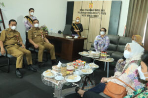 KEMENPAN RB KUNJUNGI DPMPTSP BANJARBARU