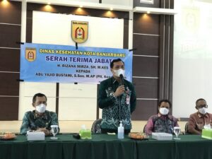 WALI KOTA HADIRI SERAH TERIMA JABATAN KADINKES