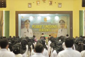 WALI KOTA MELANTIK 259 PEJABAT FUNGSIONAL
