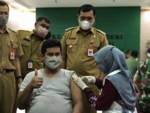FADLIANSYAH APRESIASI KEGIATAN VAKSINASI MASSAL BOOSTER
