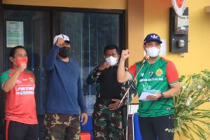 BERSIHKAN LINGKUNGAN LANDASAN ULIN TIMUR, WALI KOTA: KESADARAN SEMUA PIHAK