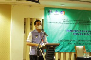 WALI KOTA BANJARBARU BUKA PROGRAM DIGITAL ENTREPRENEUR ACADEMY DIGITAL TALENT SCHOLARSHIP