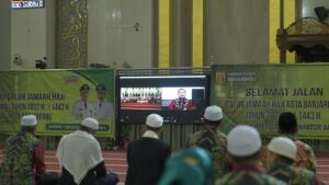 68 JAMAAH HAJI BANJARBARU, WALI KOTA: TAATI PERATURAN