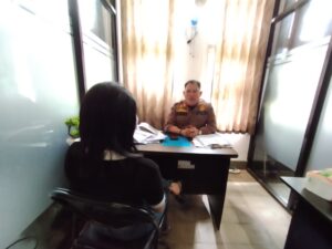 SATPOL PP BANJARBARU AMANKAN LIMA PASANGAN YANG BELUM SAH DI PENGINAPAN