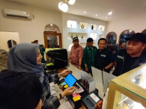 KOMISI II DPRD BANJARBARU SIDAK KAFE