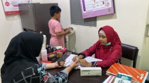 MASYARAKAT BISA DAPAT OBAT CACING GRATIS DI RSDI BANJARBARU, BEGINI CARANYA