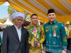 KELURAHAN GUNTUNG MANGGIS TERBAIK NOMOR SATU SE-KALSEL