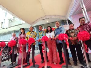 WALI KOTA BANJARBARU RESMIKAN KANTOR PUBLIC GOLD