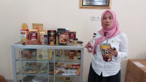PEMKO TANGGUNG BUNGA PINJAMAN KUR UMKM DI BANJARBARU