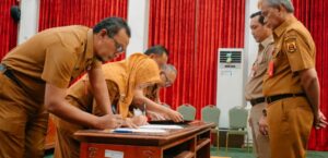 SKPD LINGKUP PEMKO BANJARBARU TANDATANGANI PERJANJIAN KINERJA
