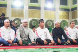 PERINGATI ISRA MIRAJ, WALI KOTA BANJARBARU MOTORAN SUBUH KE MESJID AGUNG