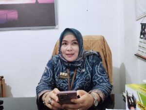 RATUSAN PETUGAS KEBERSIHAN DI BANJARBARU AKAN DAPAT BANTUAN