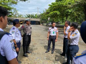 DISHUB BANJARBARU TUTUP DUA TITIK U-TURN DI JALAN A YANI