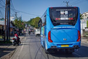 TINGKATKAN EFEKTIVITAS, DISHUB BANJARBARU UJI COBA ANGKUTAN PERKOTAAN DAN PENUMPANG
