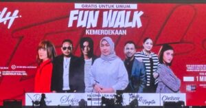 SAMBUT HUT RI KE 79, LISA HALABY GELAR FUN WALK DOORPRIZE MILIARAN