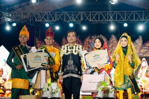 WALI KOTA BANJARBARU MINTA NANANG GALUH BISA PROMOSIKAN WISATA