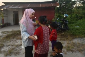 LISA HALABY TERHARU : YAYASAN SEGERA RENOVASI RUMAH NANA