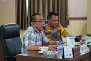 POLRES BANJAR DUKUNG 100 HARI KERJA PRESIDEN RI