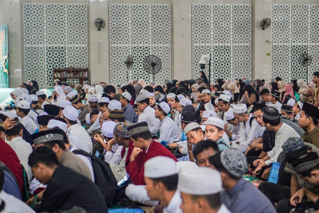 RATUSAN PELAJAR IKUTI PESANTREN RAMADAN, UPAYA PEMKO BANJARBARU TINGKATKAN NILAI KEAGAMAAN