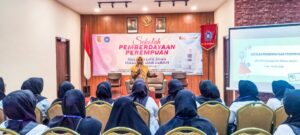 PEREMPUAN DI BANJARBARU DIBERIKAN LIFE SKILL