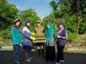 KELURAHAN MENTAOS INOVASIKAN PROGRAM SARUMBAI