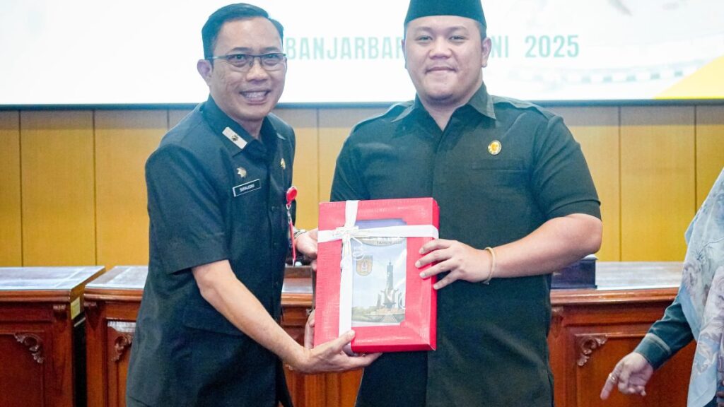 BANJARBARU TAMBAH ALOKASI BELANJA OPERASI DAN MODAL DALAM KUPA-PPAS 2025