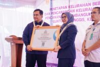 KELURAHAN MENTAOS RESMI DITETAPKAN SEBAGAI KELURAHAN BEBAS MALADMINISTRASI