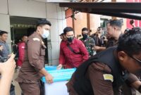 JEJAK DUGAAN KORUPSI BERTAHUN-TAHUN TERUNGKAP, KEJATI KALSEL GELEDAH KANTOR BKSDA