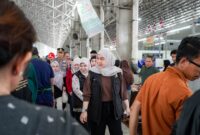 CEGAH LONJAKAN HARGA, WALI KOTA BANJARBARU TURUN KE PASAR BAUNTUNG PANTAU BAHAN POKOK