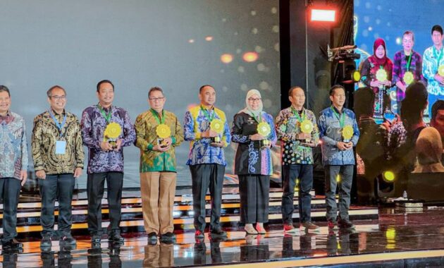 LAMPAUI TARGET JKN 95 PERSEN, BANJARBARU NAIK LEVEL RAIH PENGHARGAAN UHC NASIONAL