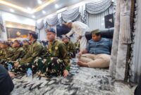 SERAGAM DICORET, ANAK YATIM PIATU DI BANJARBARU DAPAT PERHATIAN LANGSUNG WALI KOTA