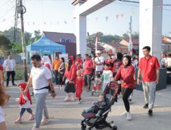 ICONNET DEKATKAN DIRI DENGAN WARGA RT 40 BALIKPAPAN LEWAT SEMARAK HUT RI