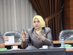 KERAMIK LOS BASAH PASAR BAUNTUNG DIBONGKAR, SISKA SOROTI POTENSI BEBAN APBD