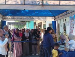 PASAR MURAH BERSUBSIDI PEMKO BANJARBARU BANTU WARGA TERDAMPAK KARHUTLA DI PALAM